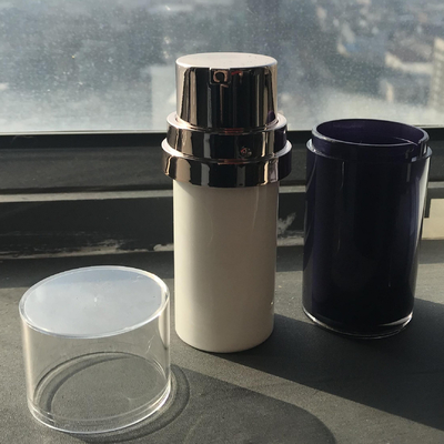 Huidverzorging Cosmetische verpakking 30 ml 50 ml Vervangbare luchtloze fles met schermdruk