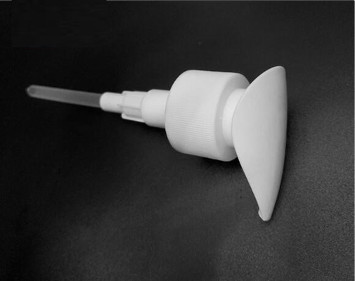 Plastic witte douche gel lotion pomp shampoo dispenser voor aangepaste toepassingen