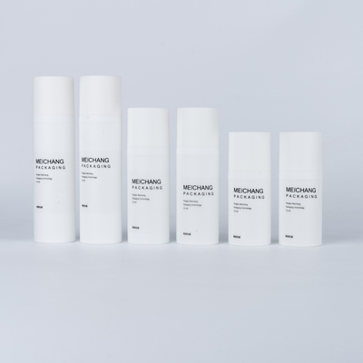 PP materiaal luchtloze lotion pomp fles voor body lotion 15 ml 30 ml 50 ml wit rond 0,25 ml