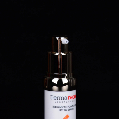 Vervaardiging van plastic huidverzorgingsflessen met een capaciteit van 15 ml, 30 ml, 50 ml en 100 ml