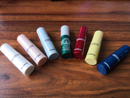 5 ml 10 ml Kleur Op maat gemaakt ontwerp Kleine reis PP lege luchtloze pompfles voor parfum